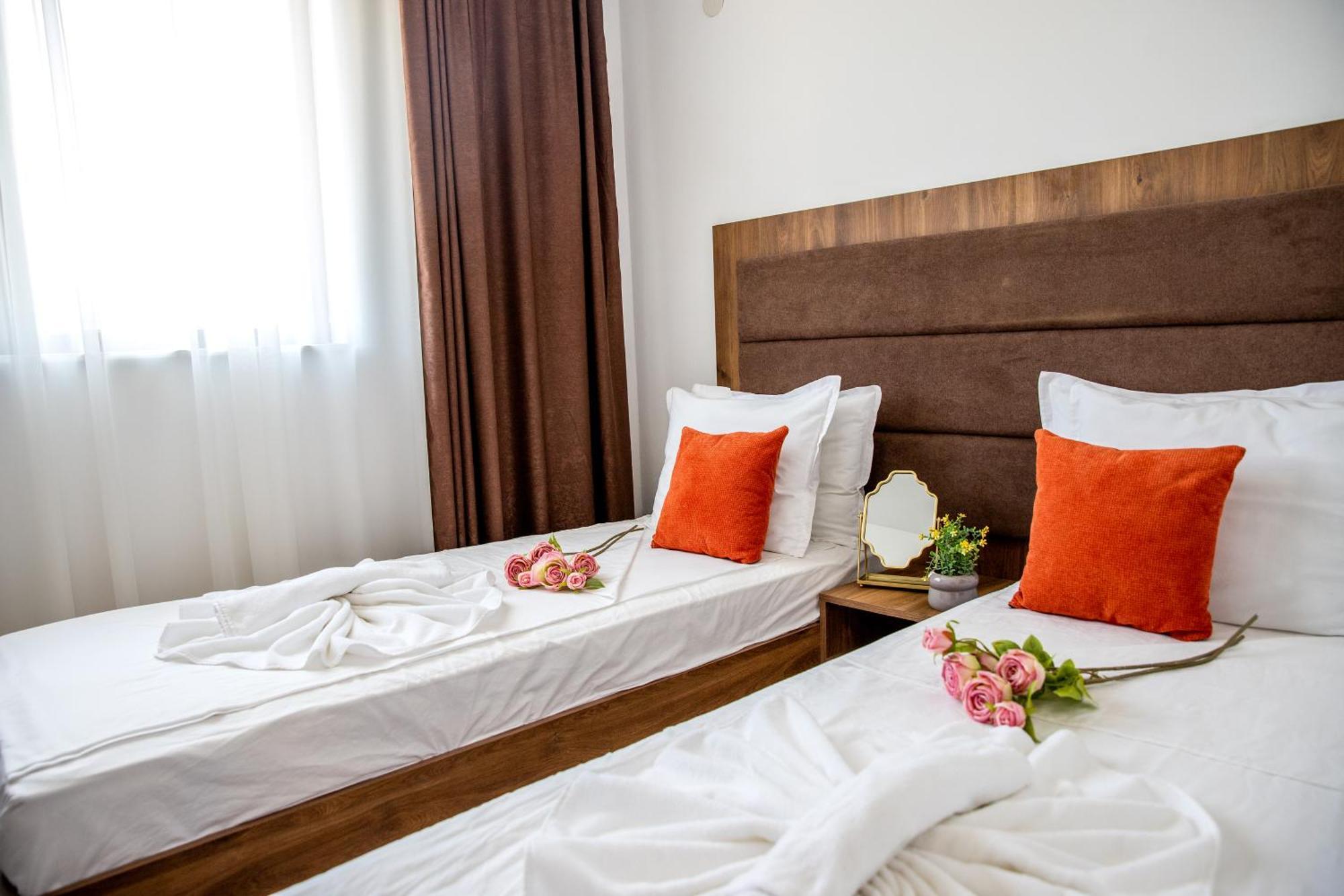 סנט קונסטנטין והלנה Two-Bedroom Premium Apartment מראה חיצוני תמונה